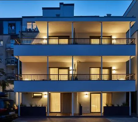 Kaiser 4 Apartment